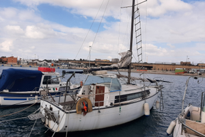 Motorsailer Comar Meteor 8