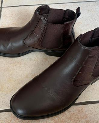 Stivaletti chelsea nr.44