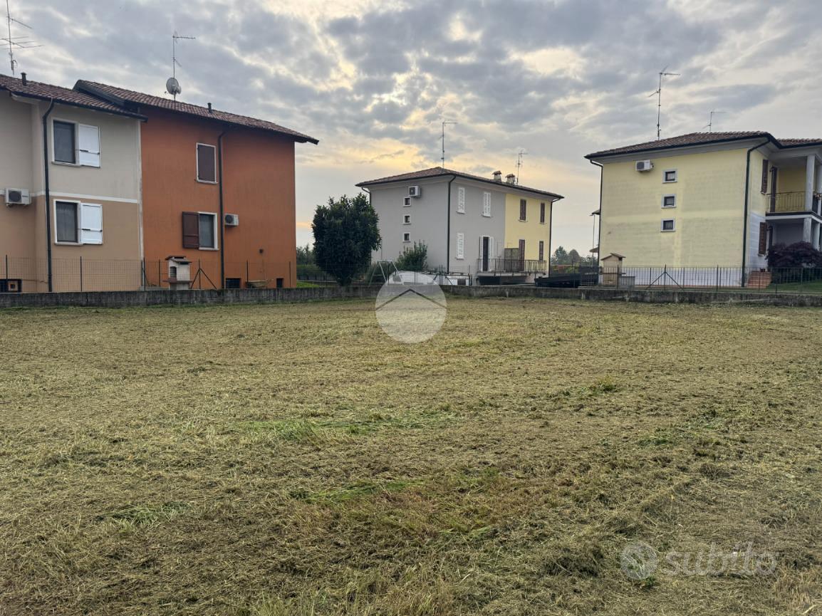 TER. RESIDENZIALE A POMPIANO - Vista 2