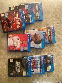 playstation 4 + 2 controller + base di ricarica