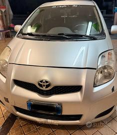 Toyota yaris 2007