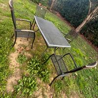 Tavolo da giardino in ferro con 4 sedie