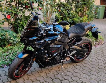 Yamaha MT-10 Touring 2017 (RN45)