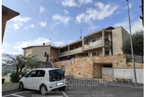 Box/Posto auto Trecastelli [A4337438]