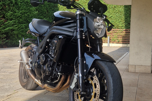 SPEED TRIPLE 1050 km 15000 anno 2008