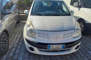Nissan Pixo 1.0 5 porte GPL Eco Matic