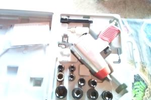 Avvitatrice a Percussione Pneumatica 