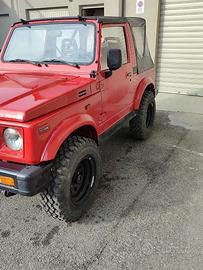 Suzuki SAMURAI