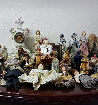 50 Soprammobili e bamboline