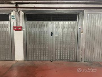 Box / Garage di 17 m² a Roma