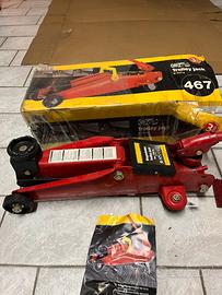 Crick idraulico 2000 kg