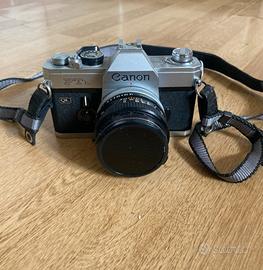 Macchina fotografica analogica Canon FTB