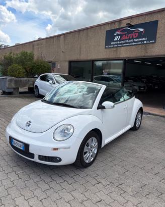 Volkswagen New Beetle 1.4 16V Cabrio