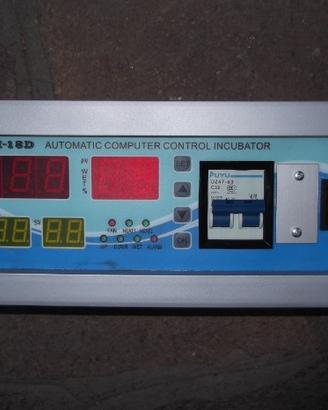 Controllore per incubatrici