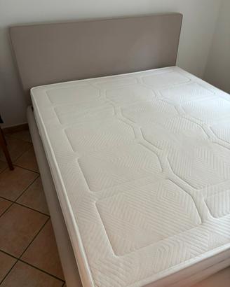 Letto matrimoniale