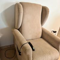 Poltrona ortopedica con telecomando