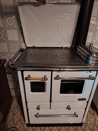 STUFA CUCINA A LEGNA