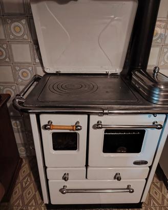 STUFA CUCINA A LEGNA