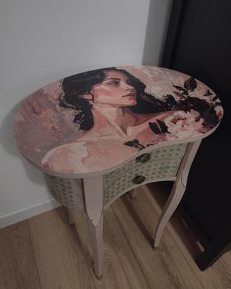 Mobiletto rosa vintage 