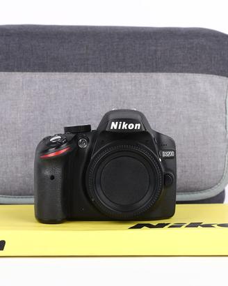 Nikon D3200 USATO GARANTITO PER DUE ANNI