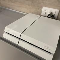 Ps4 glacier white + 2 controller + giochi
