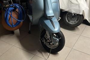 Lambretta 125 special