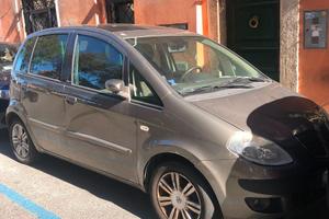 Lancia Musa 1.4 benzina 95 CV, color tortora