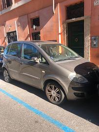Lancia Musa 1.4 benzina 95 CV, color tortora