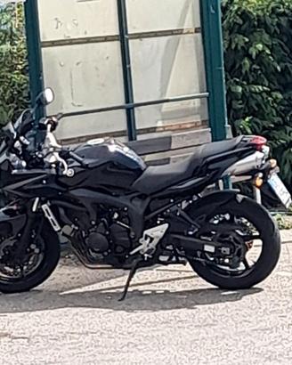 Yamaha Fazer fz600 S2