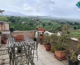 Rifinita casa semi-indipendente a Giarre centro