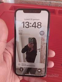 I phone 11 pro 64 gb