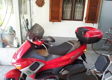 Gilera runner 180