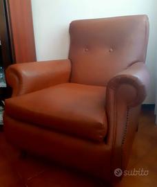 Poltrona Vintage similpelle cuoio anni 70