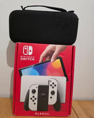 Nintendo switch oled  + accessori 