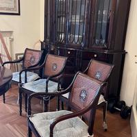 Credenza, sedie e tavolo stile inglese