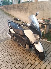 Yamaha X-Max 250 - 2010
