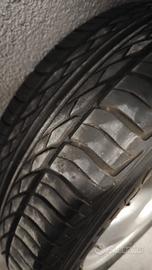 Ruota completa quasi nuova