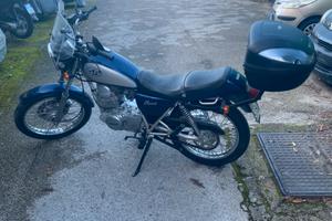 Yamaha sr 250