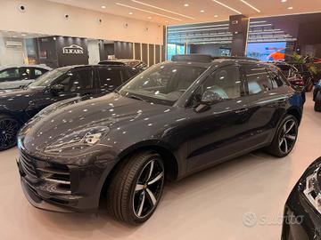 PORSCHE Macan 2.0