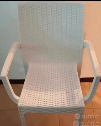 Sei sedie da giardino  con braccioli 