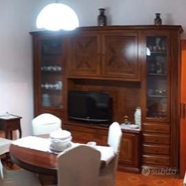 mobile da sala noce stile classico