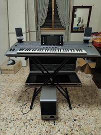 Tastiera arranger Yamaha tyros 5