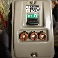 Interruttore BTicino tripolare 26A 380V