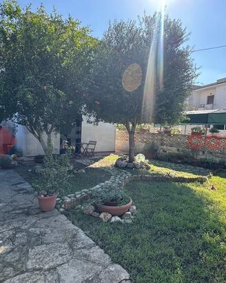 Villa bifamiliare Leporano [Cod. rif 3386022VRG]