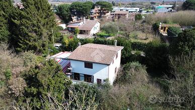 CASA INDIPENDENTE A LABICO