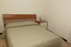 Camera matrimoniale uso singola via Bellini Modena