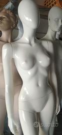 manichino donna bianco perla