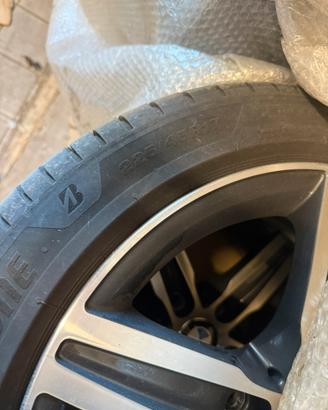 Pneumatici Bridgestone