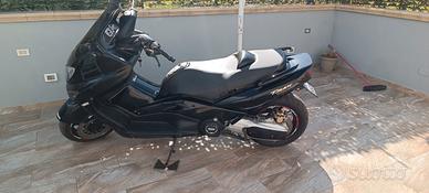 Yamaha T Max - 2003