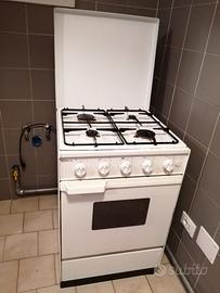 Cucina a gas 4 fuochi